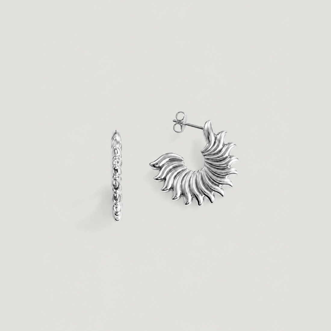 SUN CLAW MIDI HOOPS IN SILVER