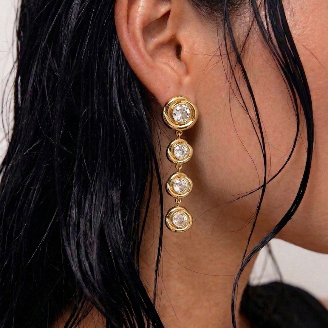 CARLO DROP EARRINGS IN GOLD & CRYSTALS