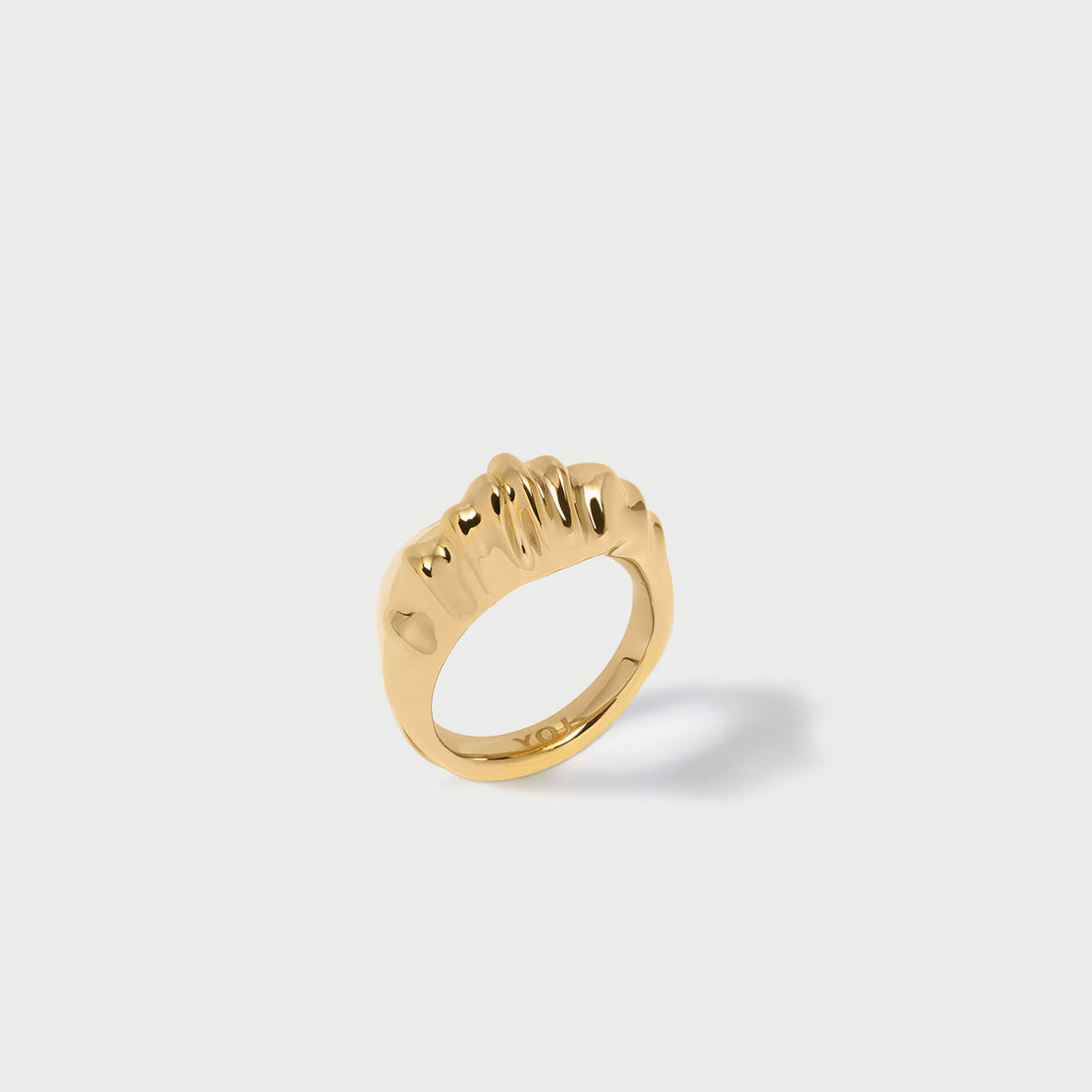 Iyun Skinny Ring in Gold