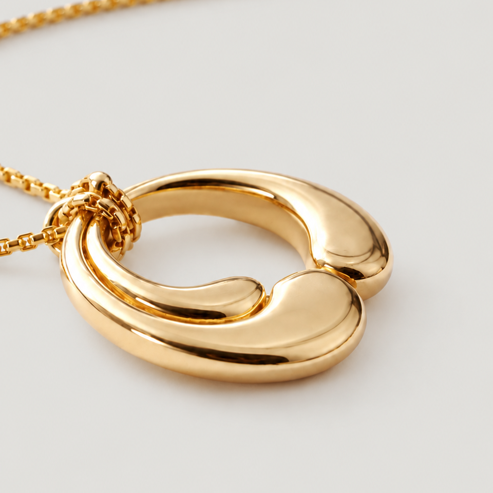 WAVE NECKLACE IN GOLD