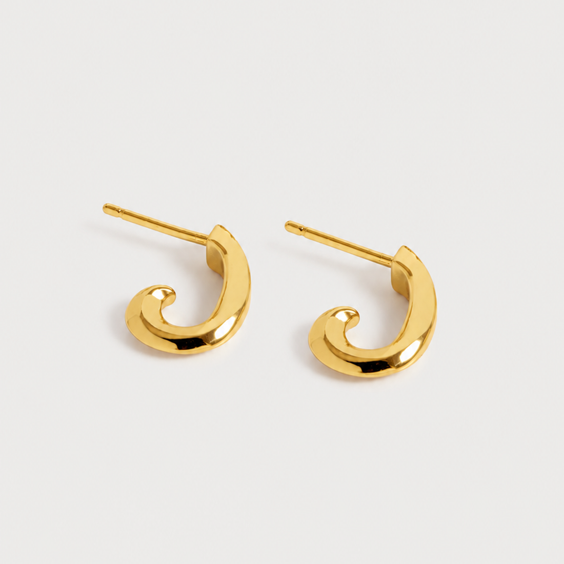 Claw Mini Hoops In Gold