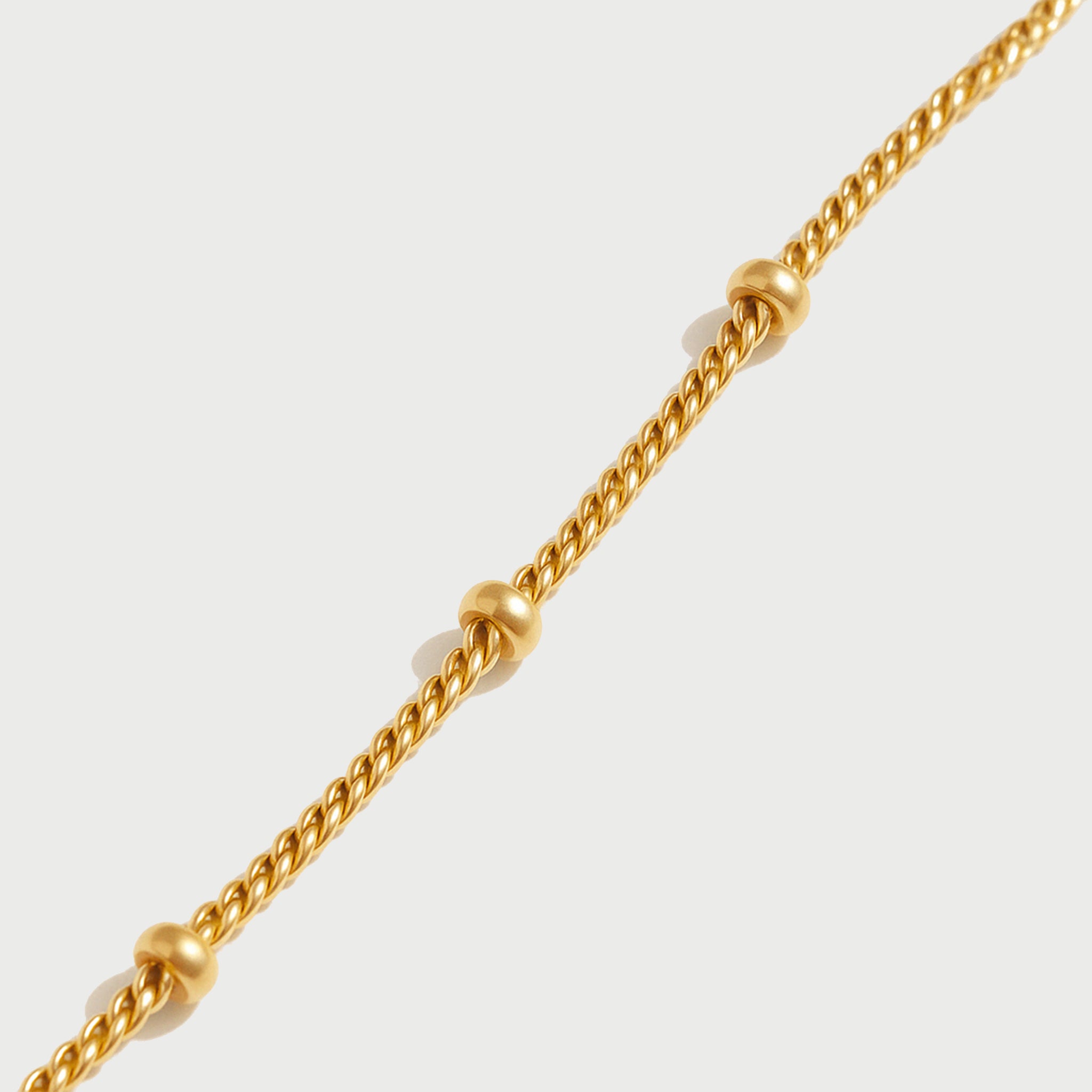 Cavro Beaded Plain Choker in Gold