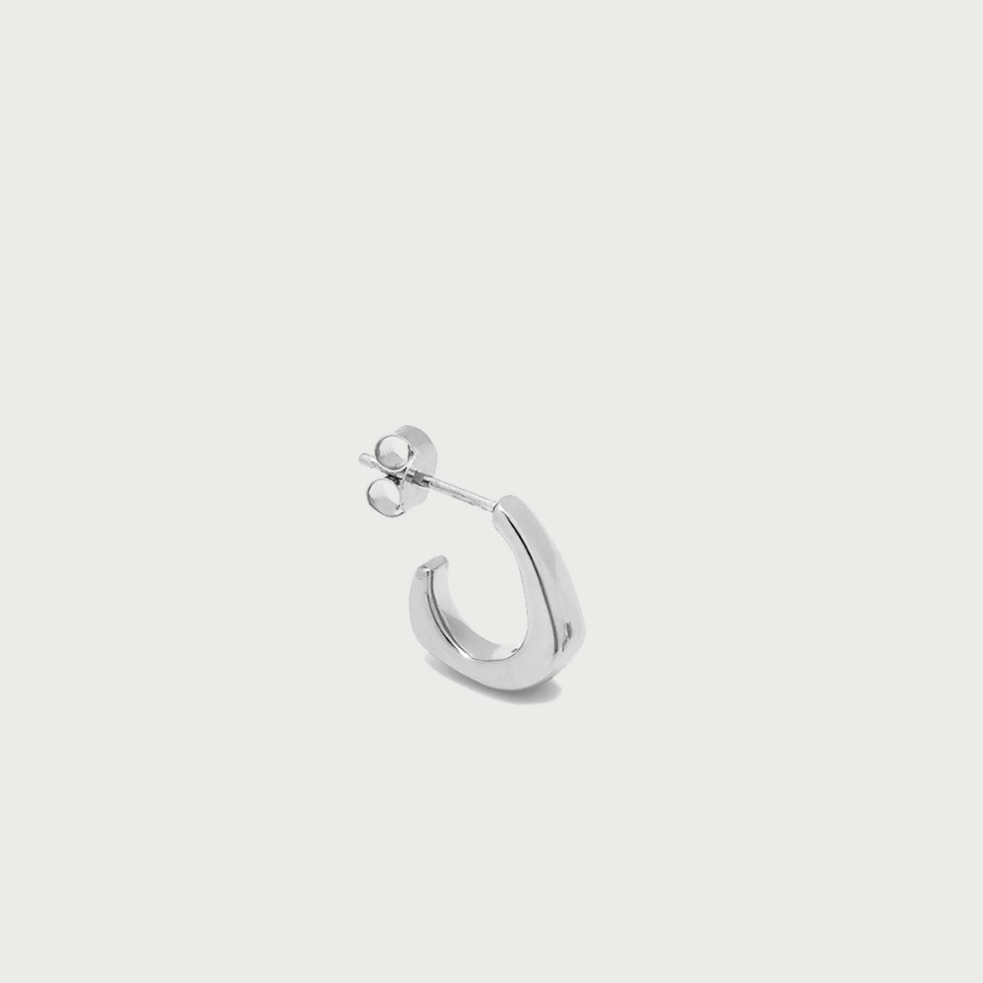 Pero Single Hoop Earring in Silver