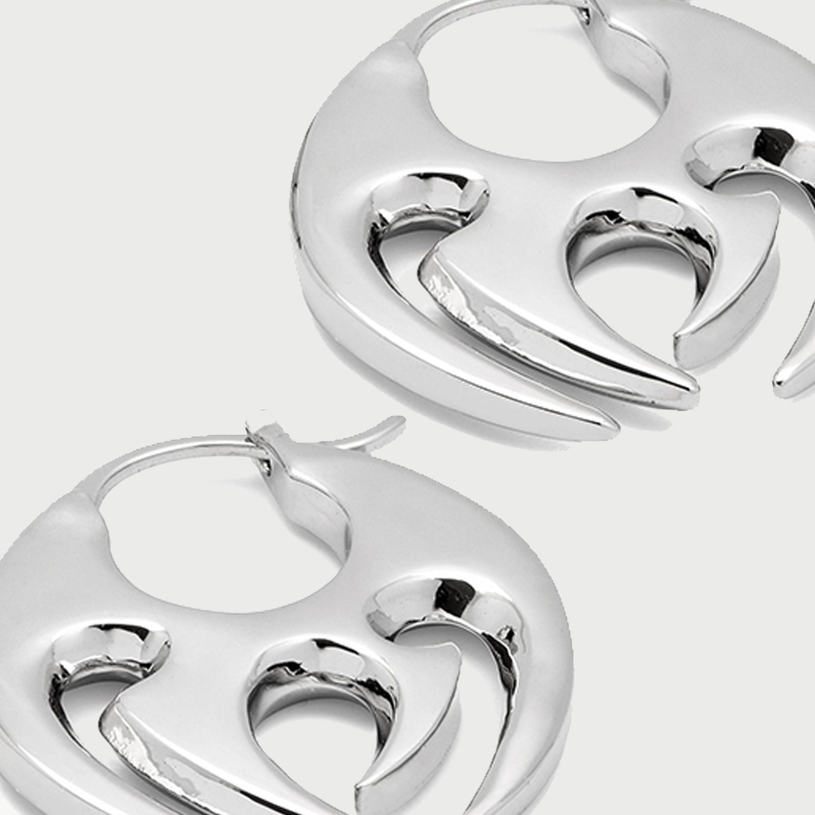 CUTOUT x YOJ Spike Earring in Silver