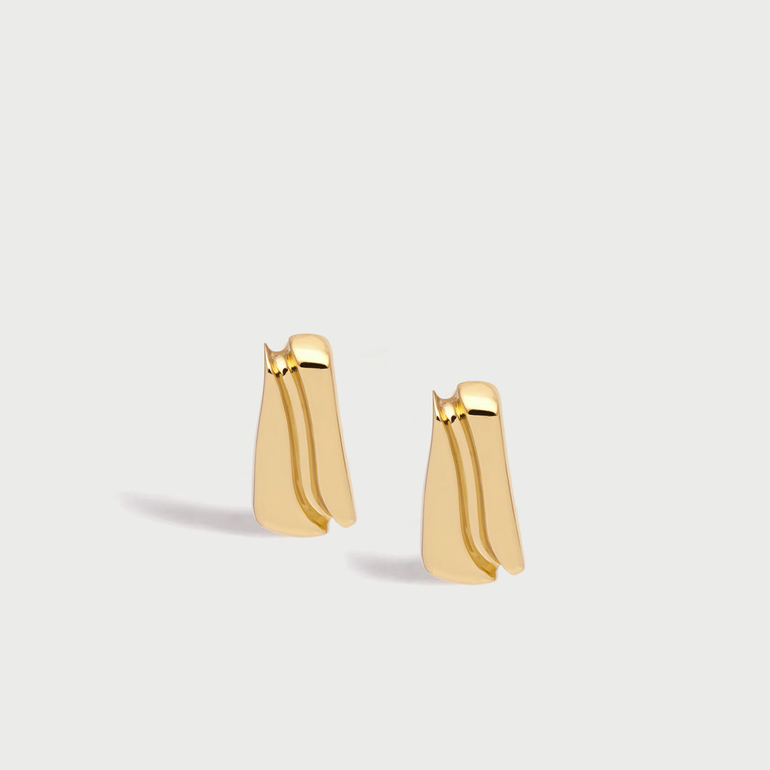 Fala Wave Maxi Hoop Earrings  in Gold