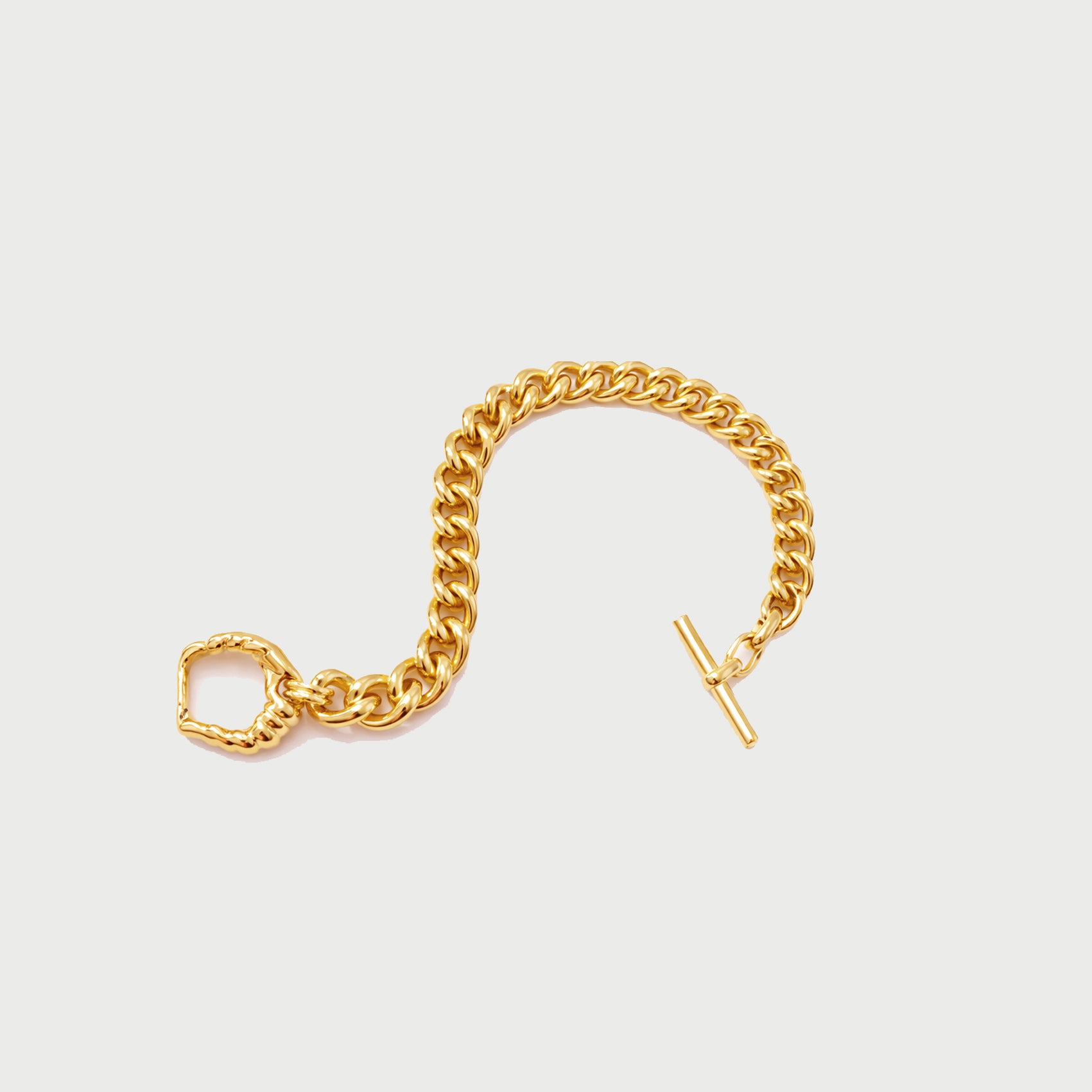 Iyun Skini  Bracelet in Gold