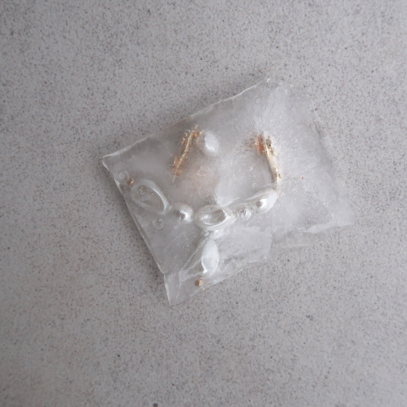 Eclo Pearl Drop Earrings in Gold