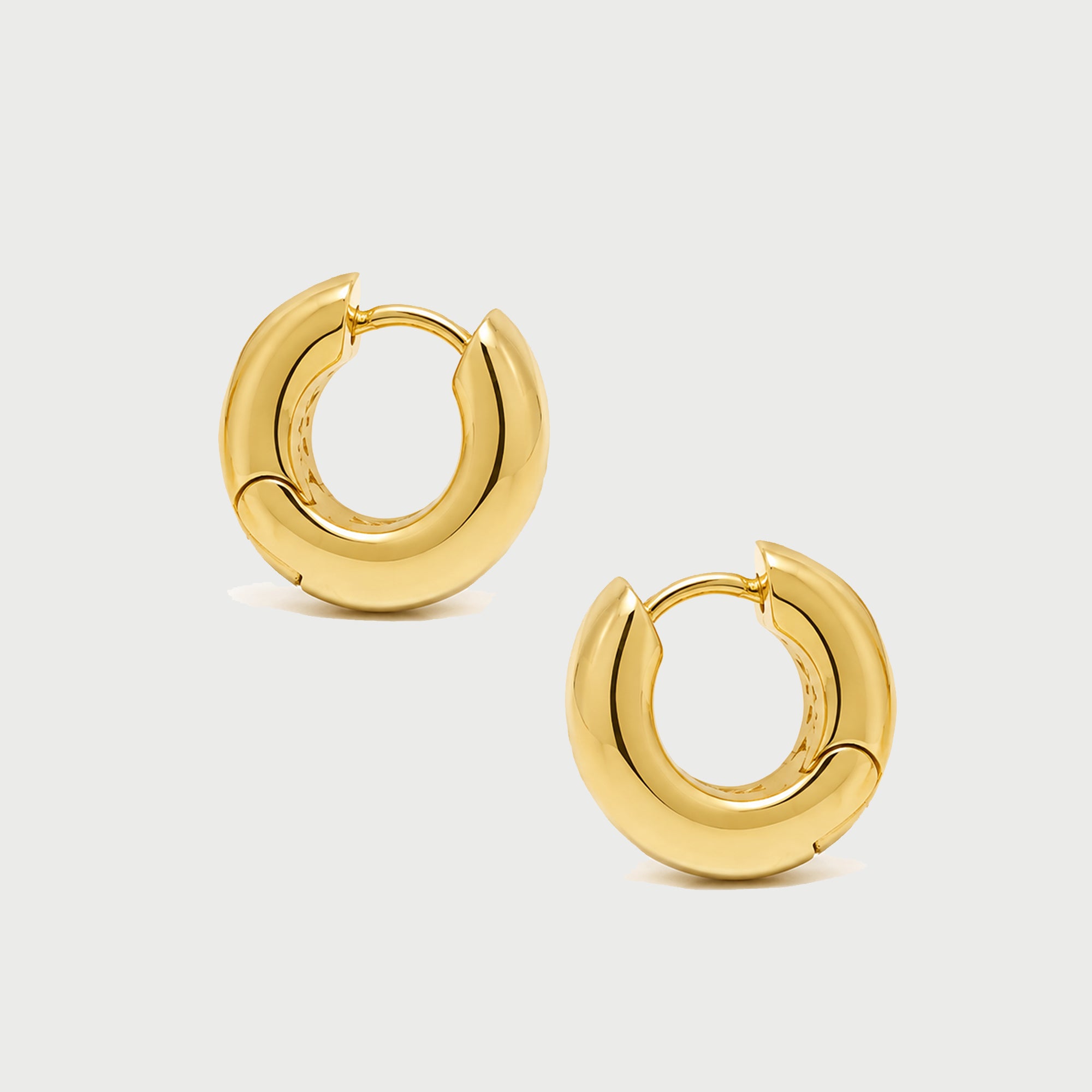 Sirso Midi Chubby Hoop Earrings in Gold