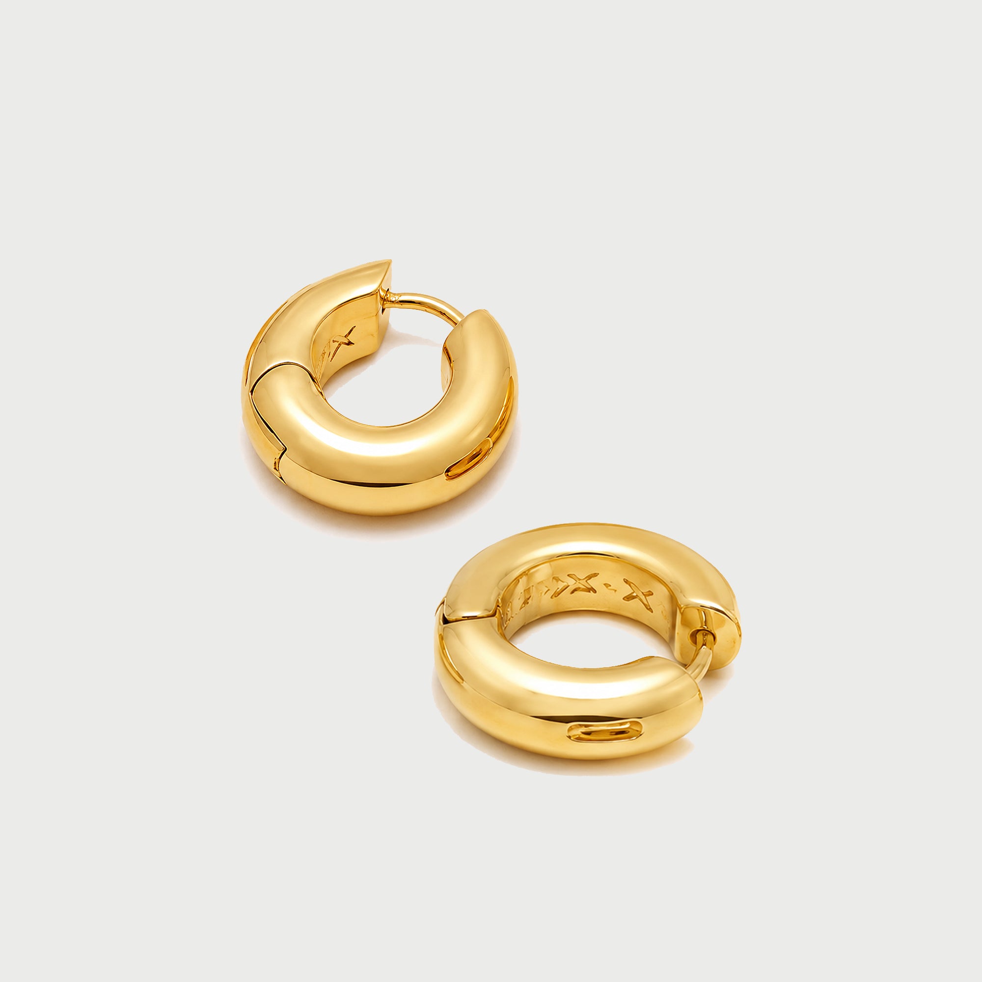 Sirso Midi Chubby Hoop Earrings in Gold