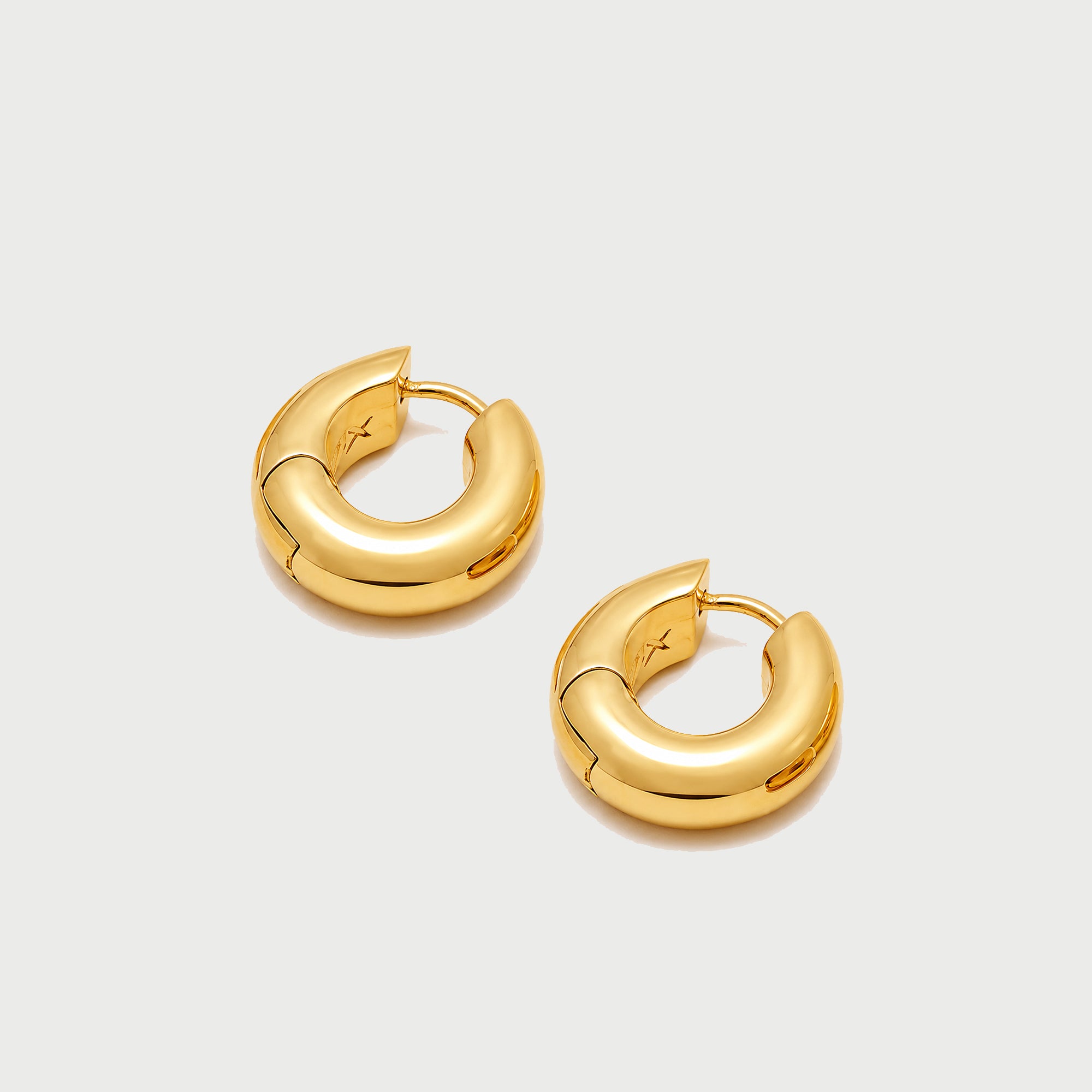 Sirso Midi Chubby Hoop Earrings in Gold