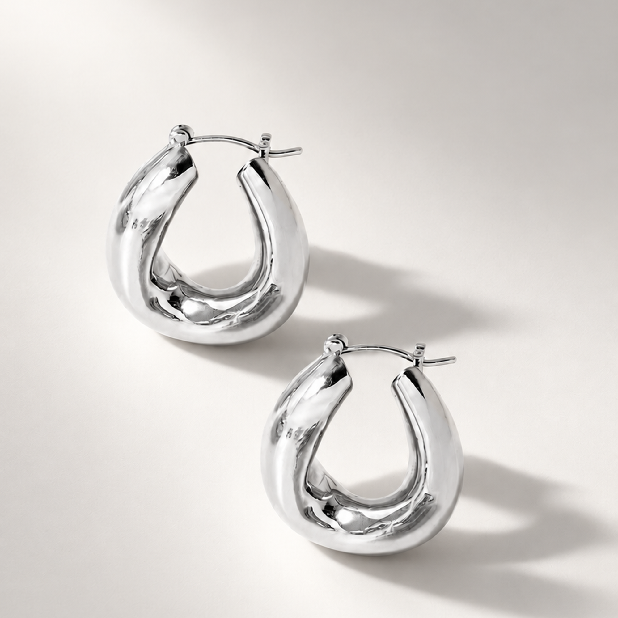 Falin Maxi Hoop Earrings in Silver