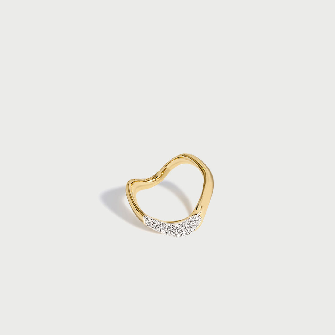 Curved Skinni Wave Pave Ring in Gold