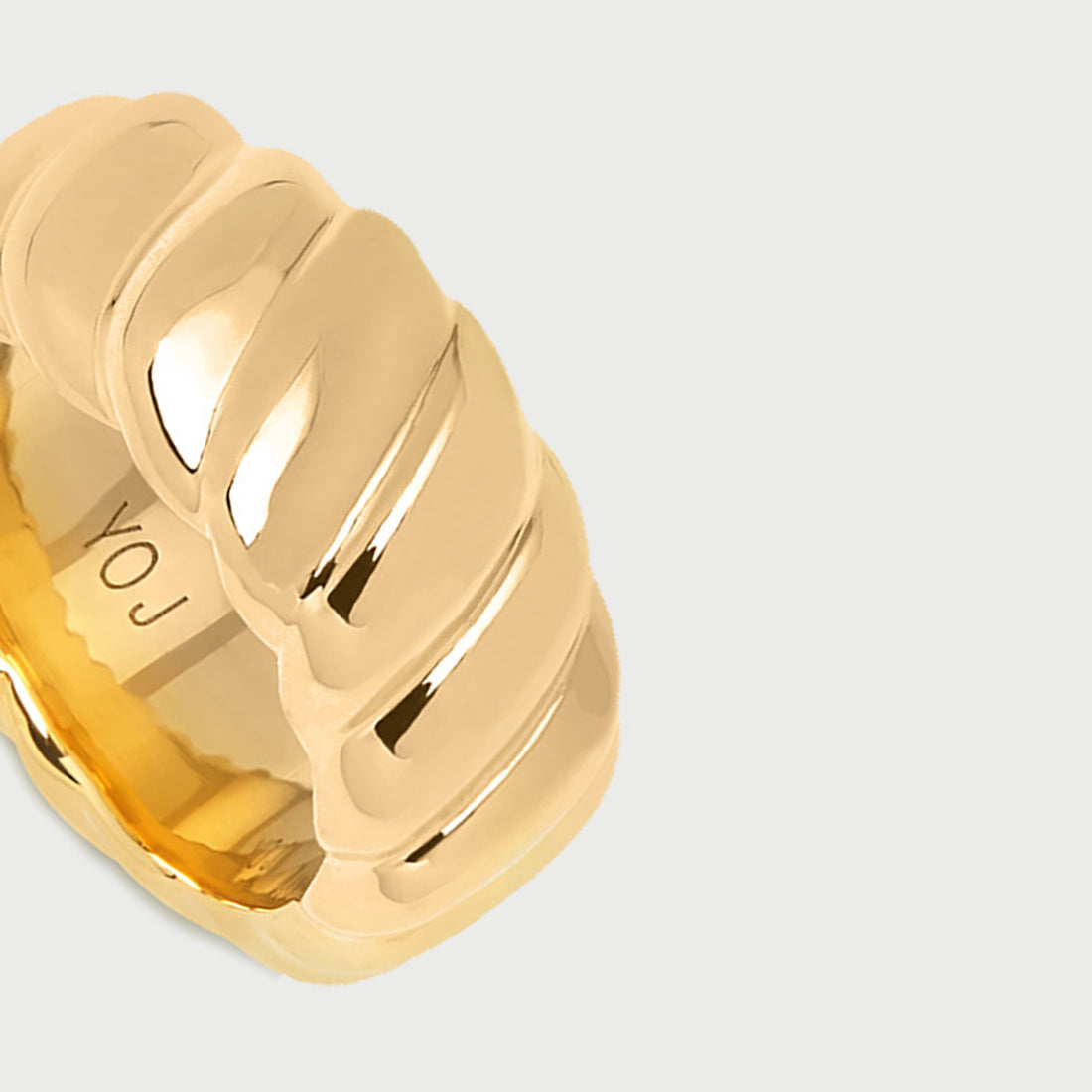 Amy Baquet Band Ring in Gold