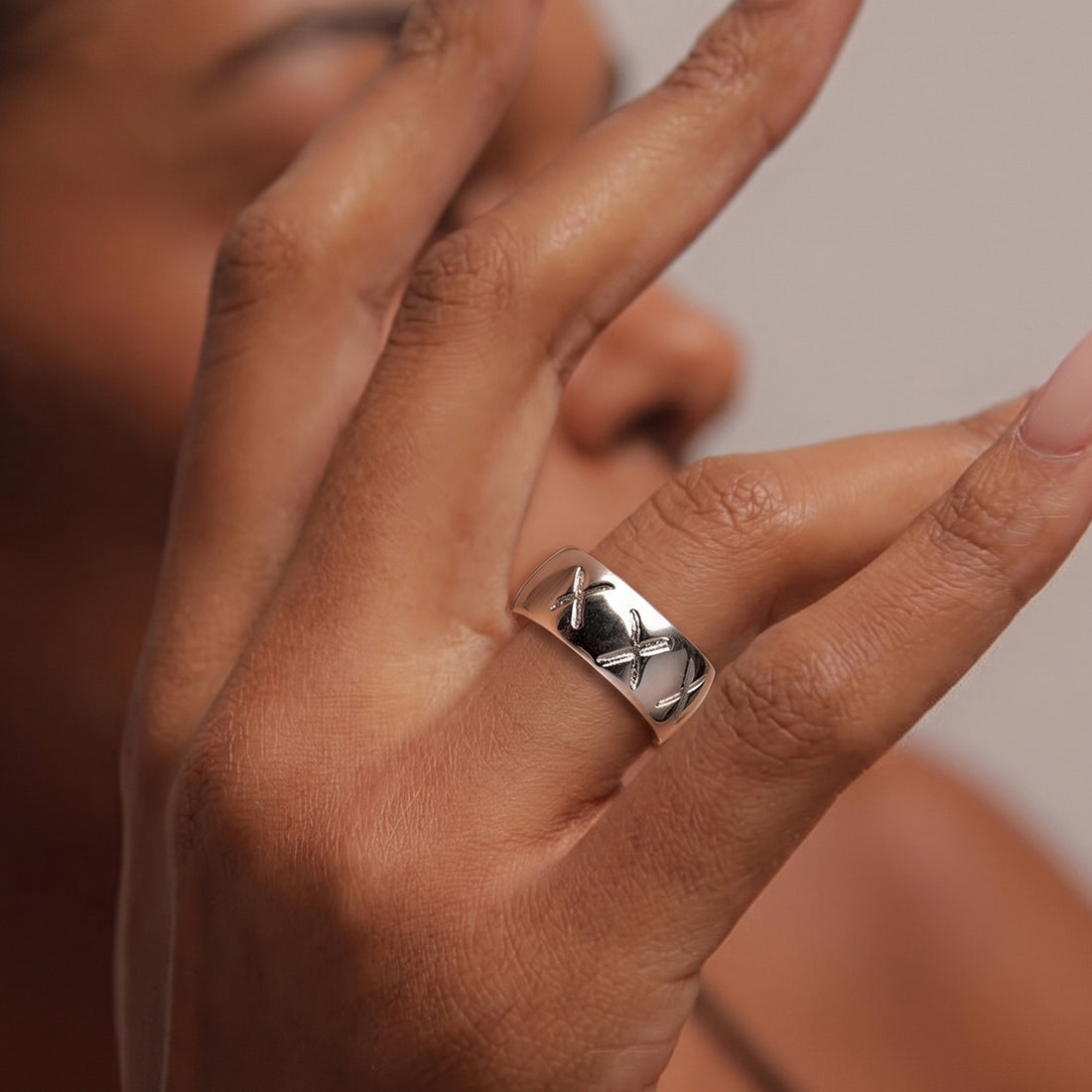 EX BAND RING IN SILVER
