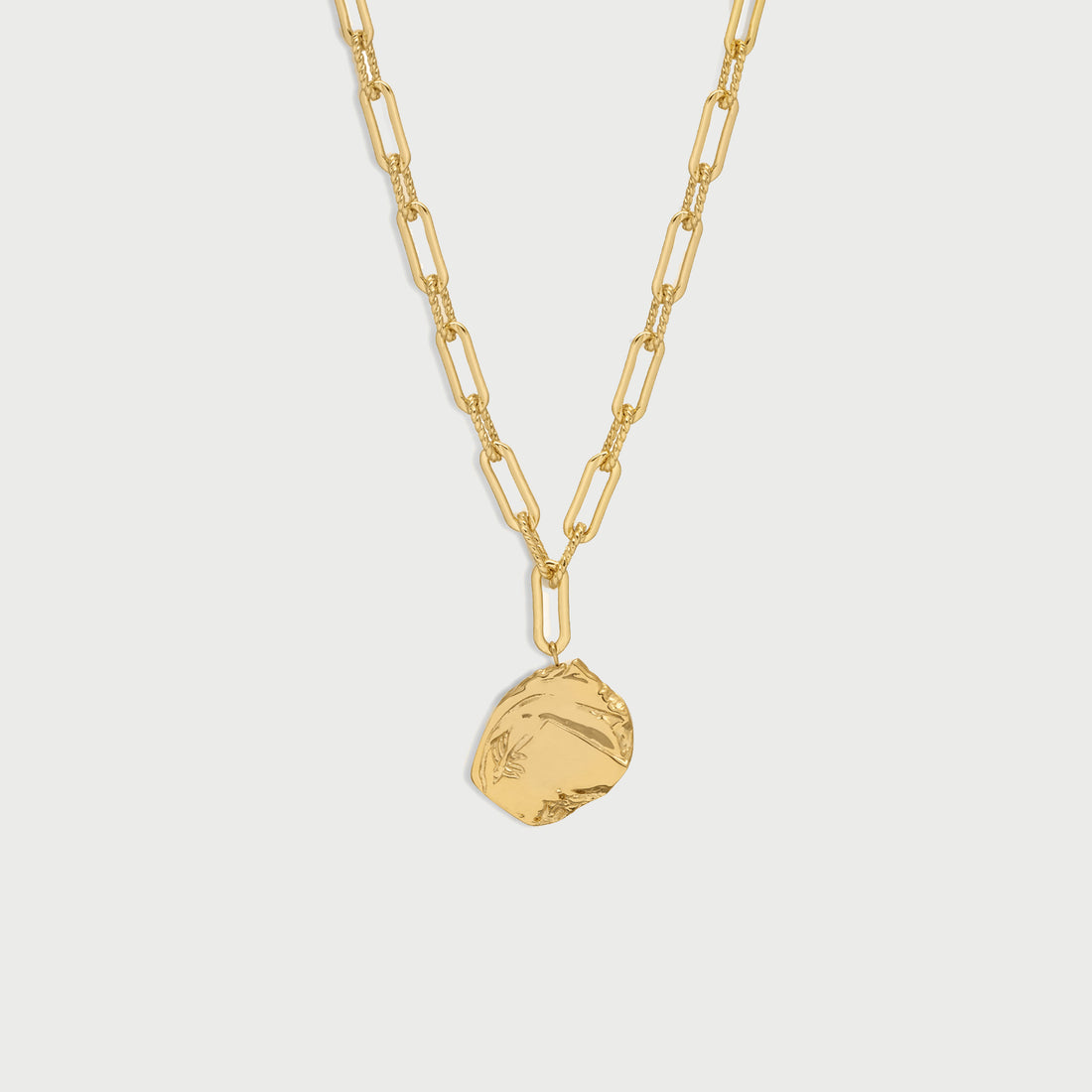 Mao Maxi Pendant Necklace in Gold