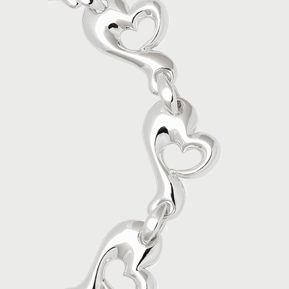 Love Link Charm Bracelet in Silver