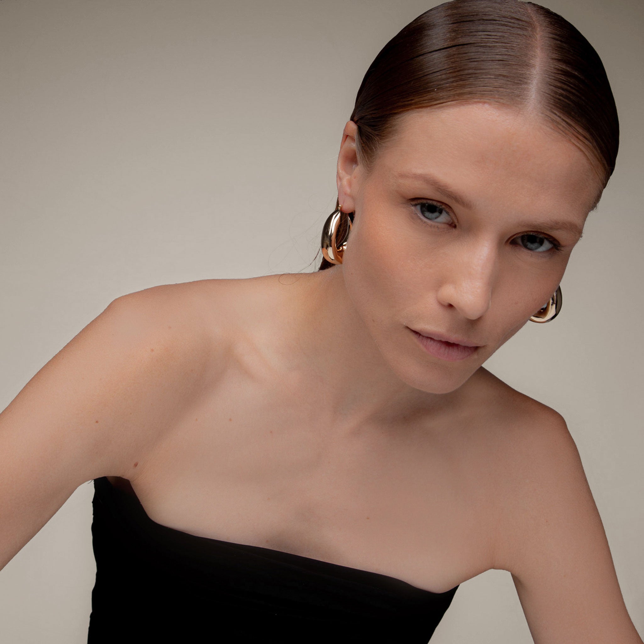 Maxi Falin Chubby Hoop Earrings in Gold